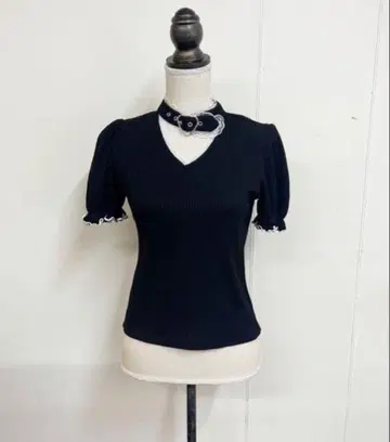 마즈 하트 버클 골지 상의