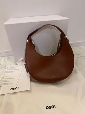 컨디션 최상 OSOI TONI 미니백 브라운 문 미니백