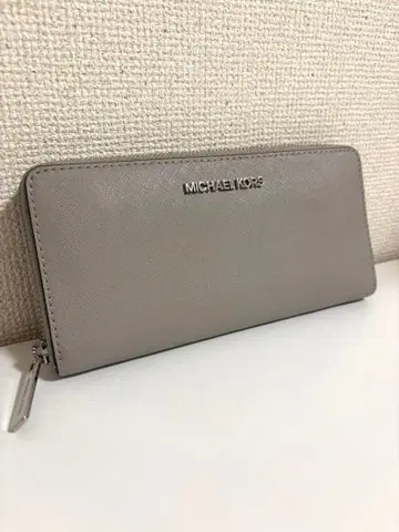 마이클 코어스 장지갑 그레이