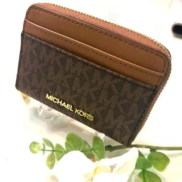 직영점 구매 택 포함 새상품 MICHAEL KORS 로고 미니 지갑