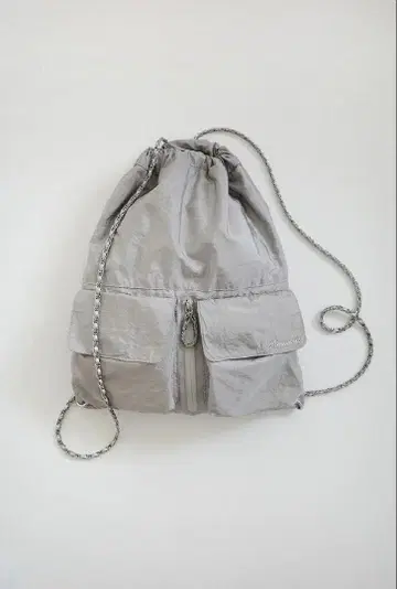 modest mood Amodest Bag 실버