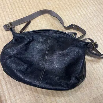 일본제 숄더백 가죽