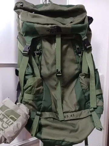 더 노스페이스 등산용 백팩