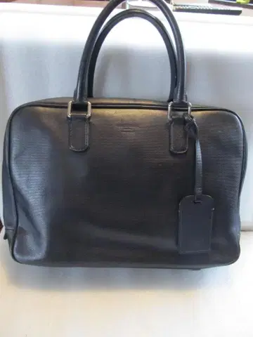 GIORGIO ARMANI(조르지오 아르마니)의 가죽제 브리프 백