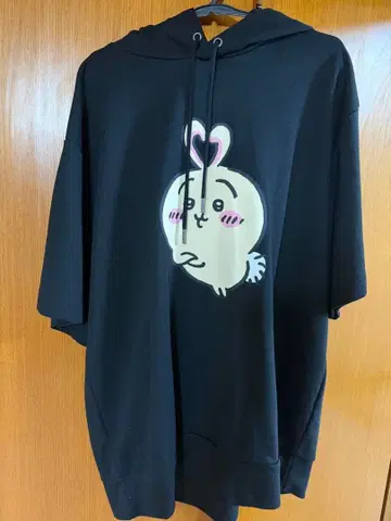 치이카와 (먼작귀) 토끼 반팔 후드티 아베일