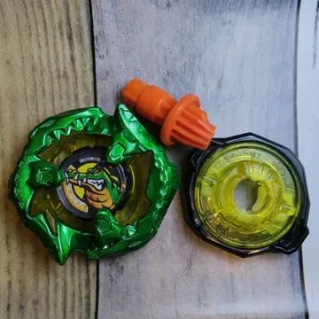BEYBLADEX 베이 블레이드X 크로 코 크런치 그린 메탈 코트 그린