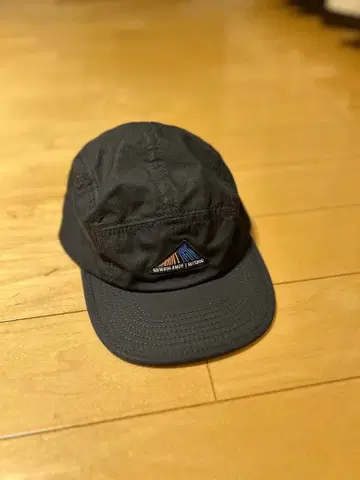 뉴발란스 MT1996 캡 블랙