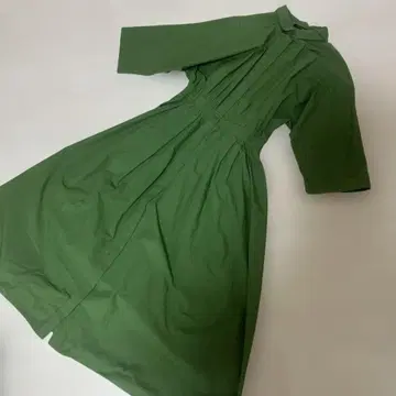 새상품급 어반 리서치 코튼 볼륨 수플레 원피스 면 100