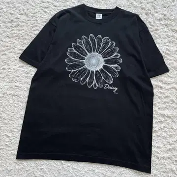 Daisy 데이지 대형 꽃무늬 데이지 플라워 반팔 T셔츠 블랙