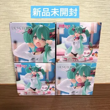 [새상품] 하츠네 미쿠 desktopcute 고양이 귀 t셔츠 4개 세트