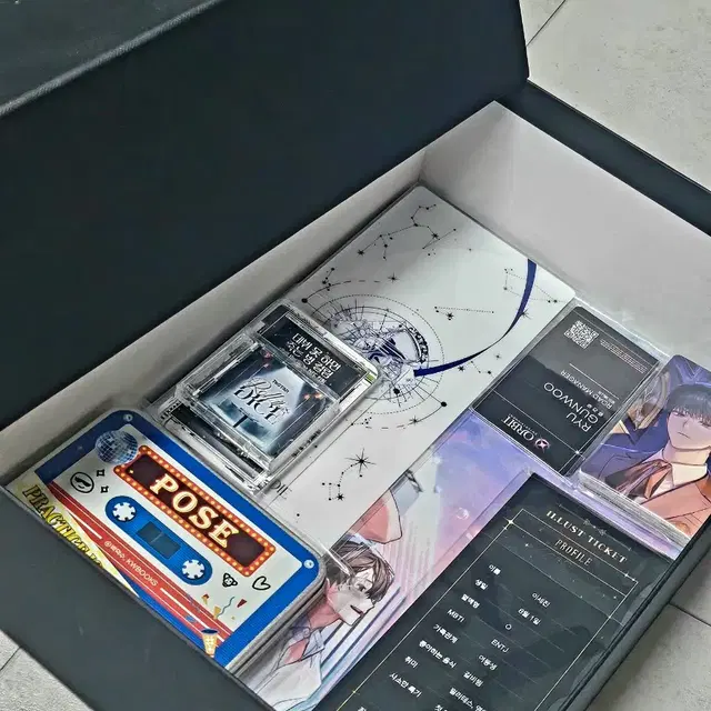데못죽 4부 초판 굿즈만 전부