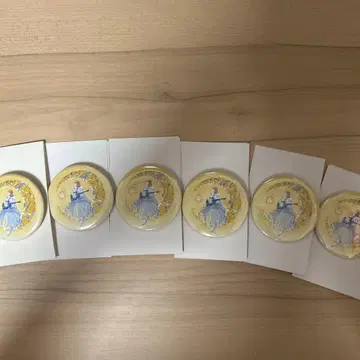 [유이카] 캔뱃지 6개 낱개 판매 가능