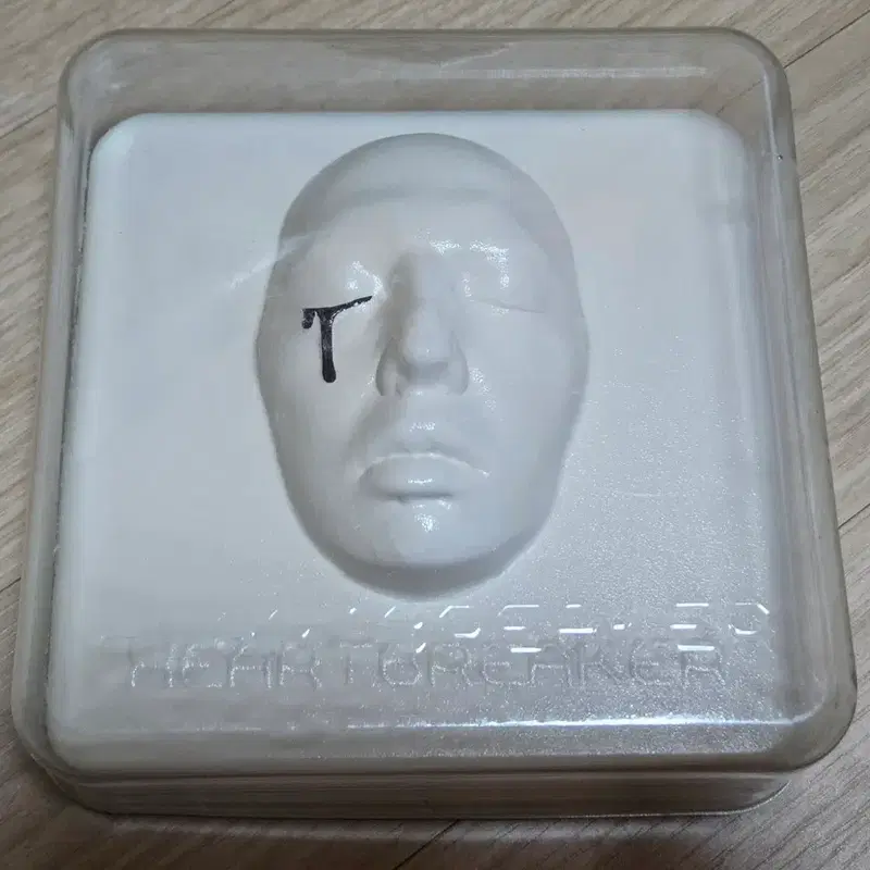 지드래곤 하트브레이커