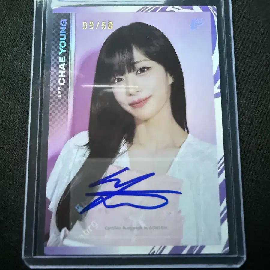 Purple Kiss Yuki sign polaroid wts purplekiss | Bunjang Global