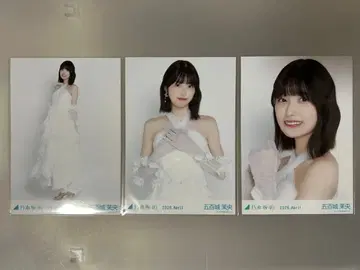 3983. 노기자카46 이오키 마오 브로마이드 컴프