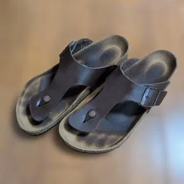 BIRKENSTOCK 플립플랍 브라운