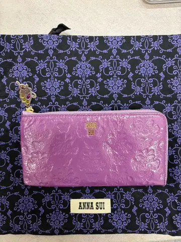 ANNA SUI 장지갑 퍼플 버터플라이 참 포함