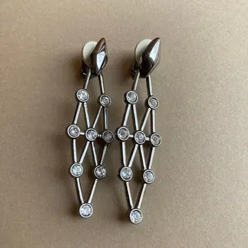 Swarovski 스와로브스키 귀찌 롱