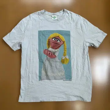 SESAME STREET MARKET 티셔츠 Betty Lou