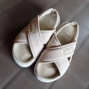 푸마 샌들