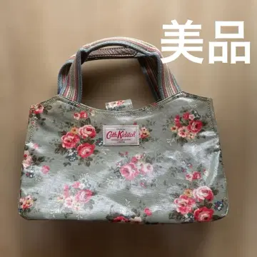 새상품급 Cath Kidston 꽃무늬 토트백 바닥 있음