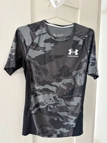 UNDER ARMOUR 컴프레션 셔츠 카모플라쥬 XXL