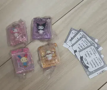 산리오 캐릭터즈 패키지 미니어처 컬렉션 가챠가챠