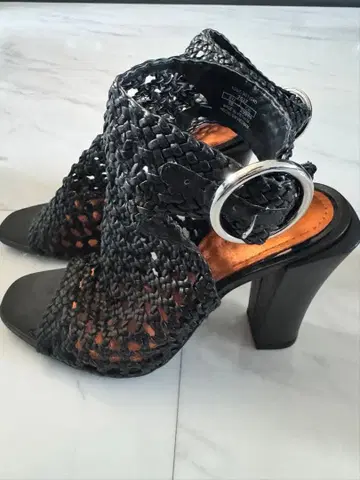 ZARA 메쉬 스트랩 샌들 38 블랙