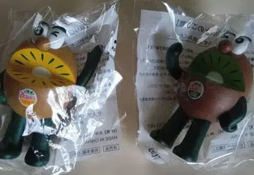 Zespri 키위 브라더스 피규어 2체 세트