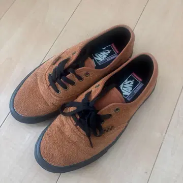 Vans Authentic 헤어 리 스웨이드 스케이트 라이