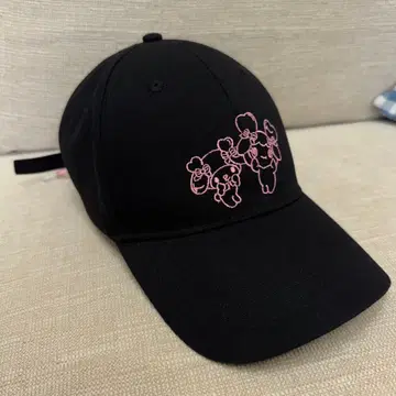TWICE 산리오 POP UP 모모 캡