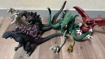 고질라 비올란테 메카고질라 디스트로이어 반다이 소프트 비닐