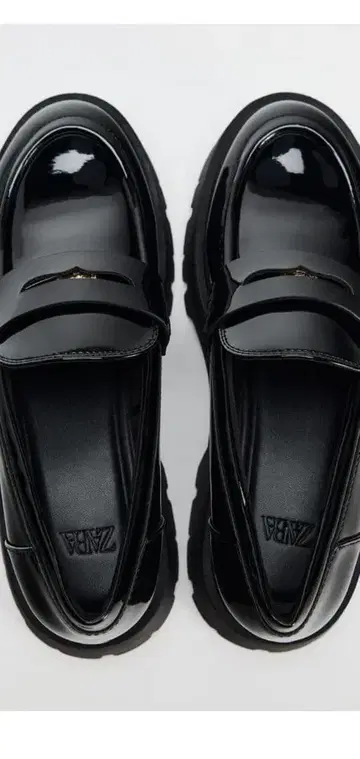 ZARA 트랙 밑창 로퍼 35 코인 로퍼 완판템