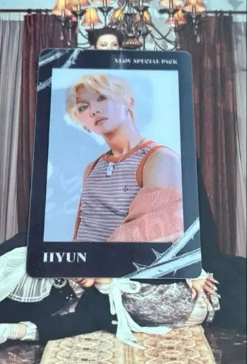 XLOV specialpack 현 트레이딩 카드