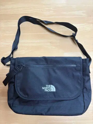 THE NORTH FACE 숄더백 블랙 8/7까지 가격 인하