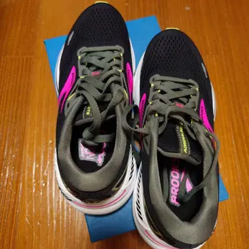 BROOKS 아드레날린 GTS 23 23cm