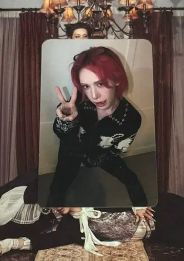 XLOV STARLIKEMUSIC 움티 트레이딩 카드