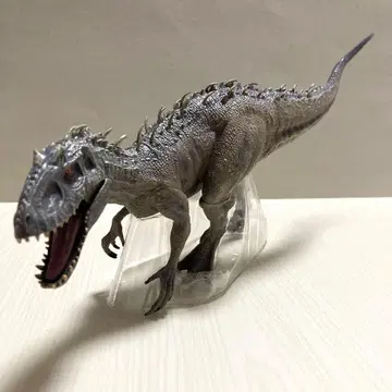 인도미누스 렉스 피규어 약 39cm