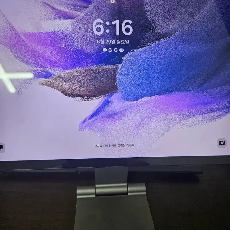 갤럭시탭 s7fe+lte 64g+거치대 팝니다