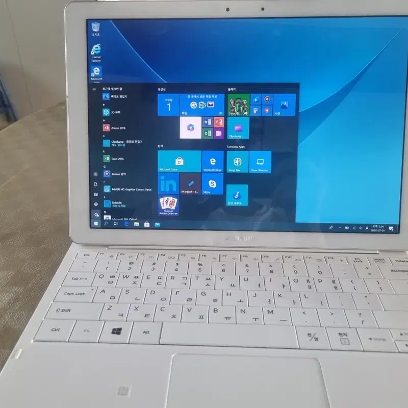 삼성 갤럭시탭 프로 S LTE (SM-W707N0)