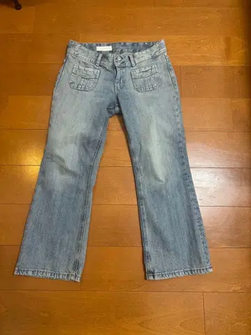 ZARA 데님 팬츠 라이트 블루 EUR38 2026년 디자인