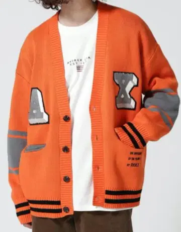 AVX VARSITY CARDIGAN/ 버시티 가디건