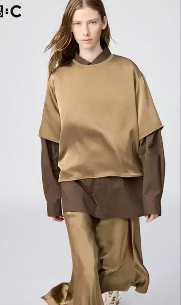 2026 UNIQLO C 오버 사이즈 새틴 블라우스와 롱 스커트 세트
