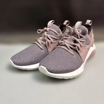 Puma SOFTFOAM 여성용 스니커즈 23.5cm