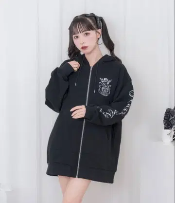 허니 시나몬 지퍼 후드티 블랙