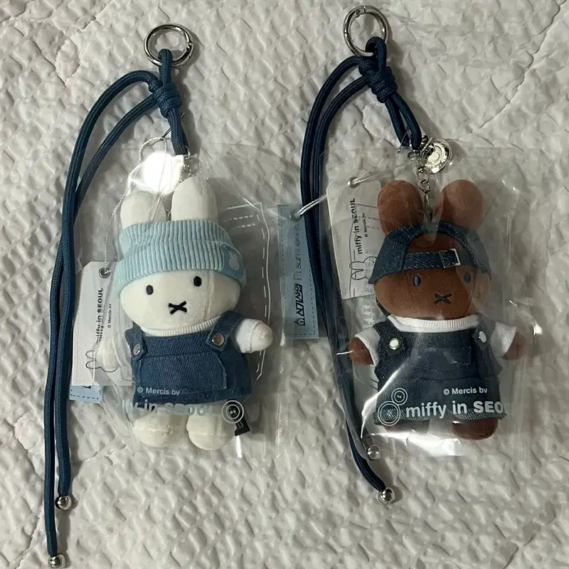 성수 한정 데님 미피 키링 인형 미피 멜라니 판매