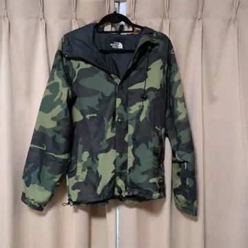THE NORTH FACE 마운틴 파카 카모 패턴 L 사이즈