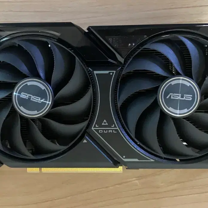 ASUS DUAL RTX 4060 8gb 그래픽카드
