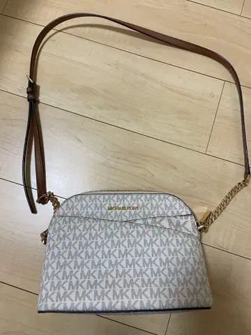 MICHAEL KORS 숄더백 베이지
