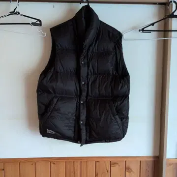 FreshService CORPORATE DOWN VEST